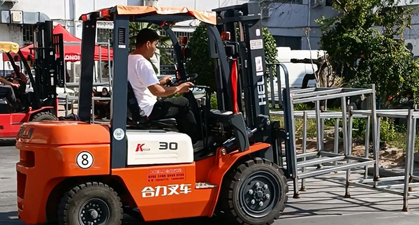 叉車證沒單位復審不了嗎？